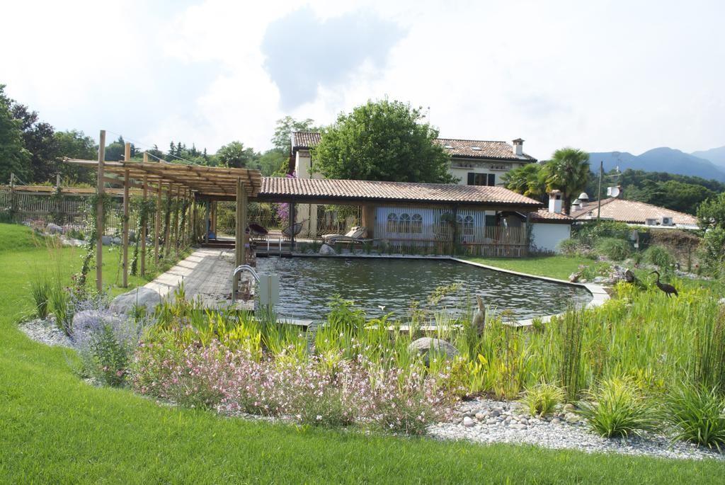 Гостевой дом Agriturismo La Breda Сан-Феличе-дель-Бенако Экстерьер фото