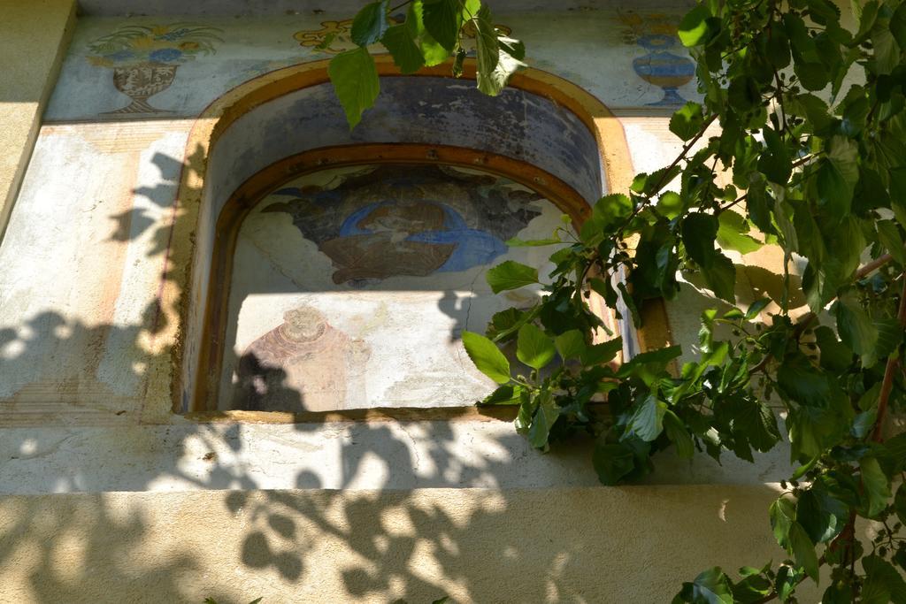 Гостевой дом Agriturismo La Breda Сан-Феличе-дель-Бенако Экстерьер фото