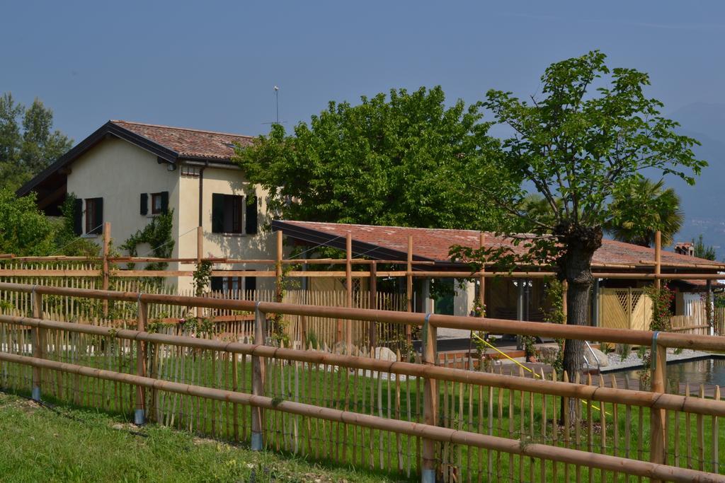 Гостевой дом Agriturismo La Breda Сан-Феличе-дель-Бенако Экстерьер фото